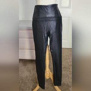SPANX stretch faux leather legging